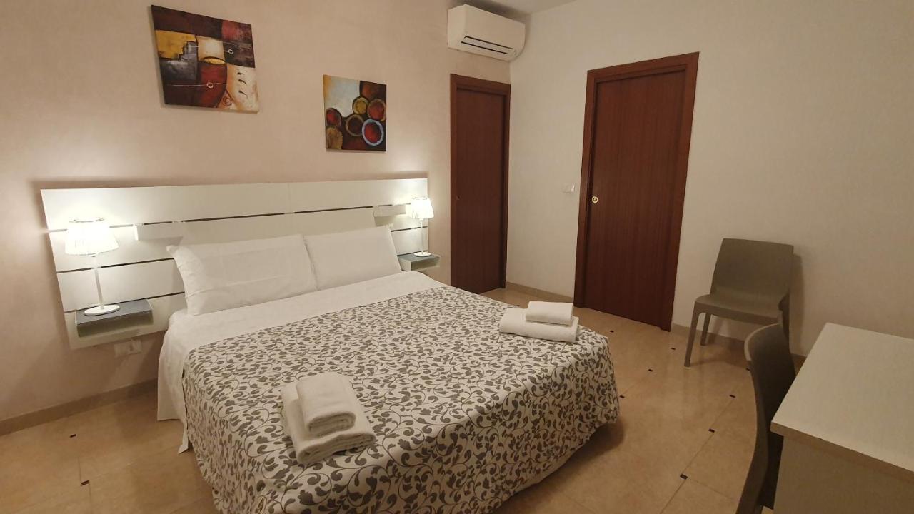 Casa Del Pozzo Pensión